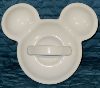 Walt Disney World Mickey Mouse Ceramic Baking Dish Casserole Covered White