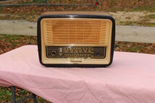 Vintage Telefunken Gavotte 7 Radio