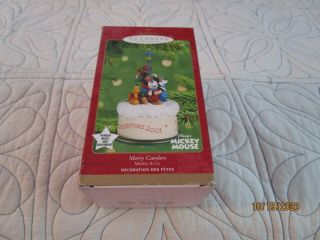 Disney Hallmark Mickey & Co Merry Carolers 2001 Windup Music And Movement