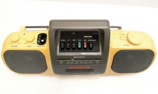 Sony Sports Mega Bass CFS - 904 Yellow VTG Boombox Radio Cassette Player 3