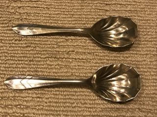 Vintage Epns Silver Plated 2 Fluted Scalloped Shell Spoons Desert Spoons