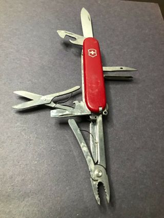 Victorinox Deluxe Tinker Red Swiss Army Knife