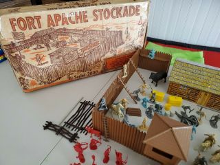 Marx Fort Apache Stockade Series 2000 As - Is Mostly Complete