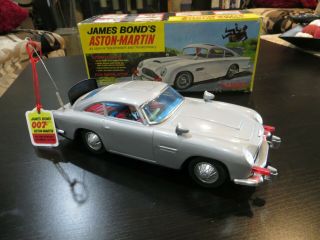 Vintage Gilbert James Bond Aston Martin Db5 Near - Car Really Shines W/box