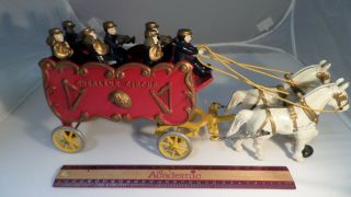 1940s Kenton Cast Iron Overland Circus Horse Drawn Band Wagon Toy 7 Figures