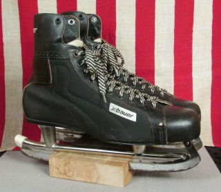 Vintage Bauer Ice Hockey Skates Made In Canada Mens Size 12 To 12.  5