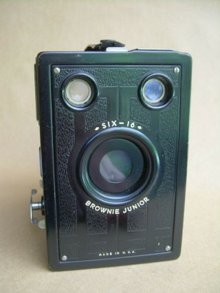 Vintage Kodak ‘six - 16 Brownie Junior’ (deco Black F’plate) Box Camera