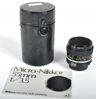 Vintage Nikon Nikkor 55mm F3.  5 Ai Micro Macro Camera Lens W/ Caps & Case