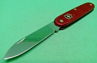 Victorinox 93mm Solo Swiss Army Knife In Red Alox
