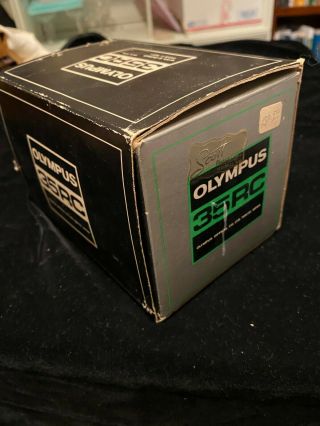 Olympus 35 Rd Vintage Camera 1:28 F=42mm E.  Zuiko 290483 Box & Case