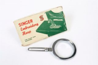 Vintage " Singer Embroidery Hoop No.  171074 " For " 222k " Sewing Machine 1534