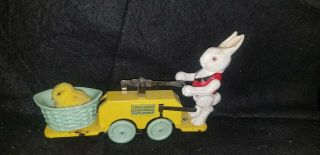 Vintage Lionel Corp.  Peter Rabbit Chick - Mobile Mechanical Bunny Train Car