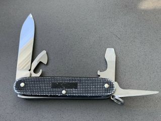 Victorinox Pioneer BLACK Alox Swiss Army Knife.  look. 2