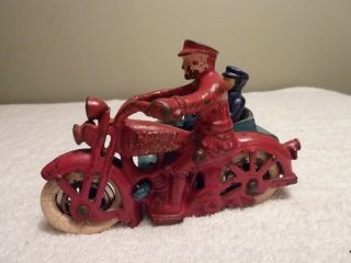 Hubley Cast Iron Harley Davidson Motorcycle With Sidecar And Rider.  5 " 1930 