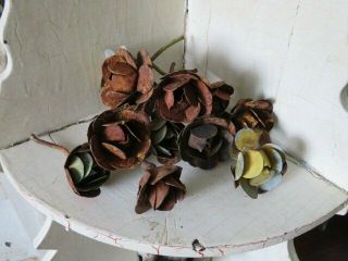 12 Fabulous Old Vintage Metal Italian Tole Roses Stems Chippy Rusty Patina