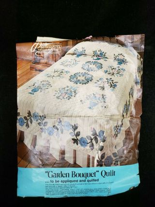 Vintage Garden Bouquet Applique Quilt Kit Paragon 01188 Estate Find Started