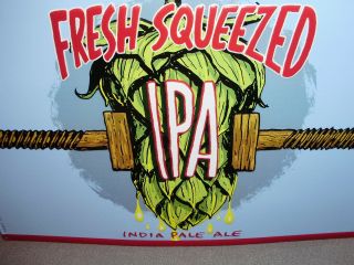DESCHUTES BREWERY FRESH SQUEEZED INDIA PALE ALE SIGN BEND OREGON 3