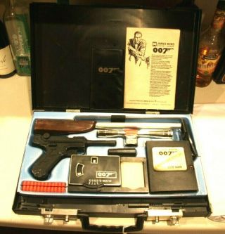 1965 James Bond 007 Secret Agent Attache Case Looks Complete 1965
