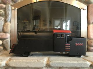 Vintage Ride On Marx 3000 Pressed Steel Toy Train