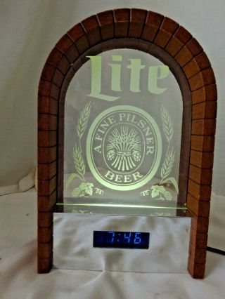 Miller Lite A Fine Pilsner Beer Bar Light Digital Clock Barware Mancave Sign