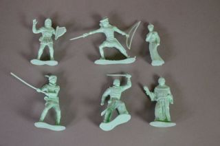 Marx Robin - Hood 54 Mm Character Figures - Light Green