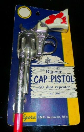 Vintage Kilgore Ranger 50 Shot Repeater Toy Cap Gun On Card Western Cowboy Nos