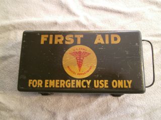 Vintage Wwii Us Army Medical Department Jeep First Aid Kit Emergency Use Box Ww2
