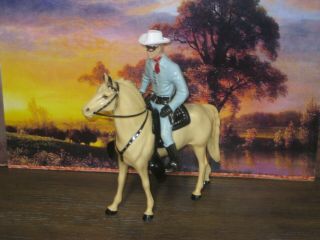 Hartland Lone Ranger Standing/walking Silver Horse Cowboy Saddle Hat Pistols