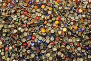 500 Mixed Beer Bottle Caps Great Colors All Dents Creases Fast