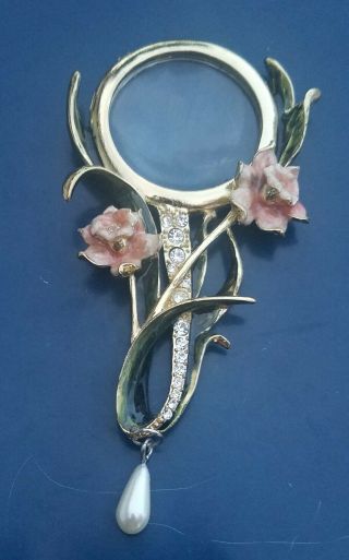 Vintage Gold Tone Hand Held Magnifying Glass With Flowers Rhinestones