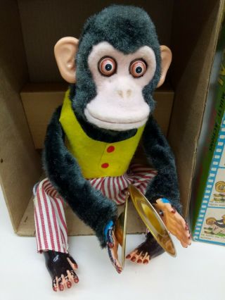 Vintage Daishin Japan Musical Jolly Chimp Toy Monkey - battery corroded 3