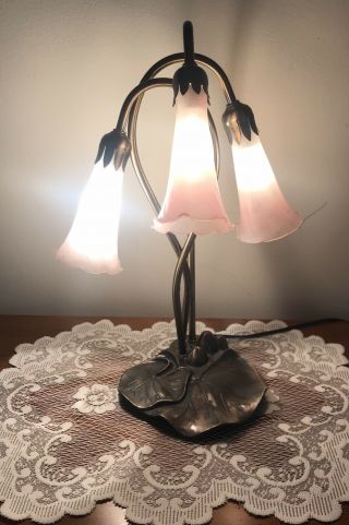Vintage Tiffany Style Lily Pad Table Lamp 3 Light Tulip Shades