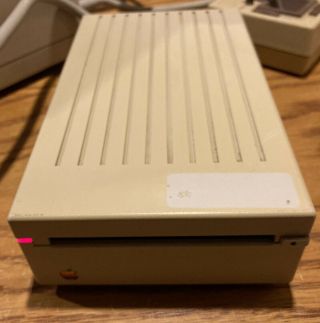 Vintage Apple Iigs Macintosh 3.  5 Inch Disk Drive A9m0106