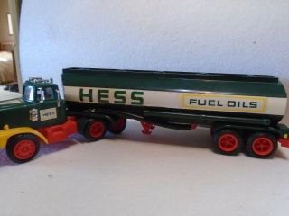Vintage 1977 Hess Toy Truck Fuel Oil Tanker W/ Box,  Inserts,  Lights