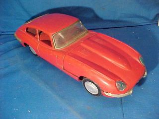 Early 1960s Jaguar Xke Tin Friction Toy Car By Bandi - Line Korea