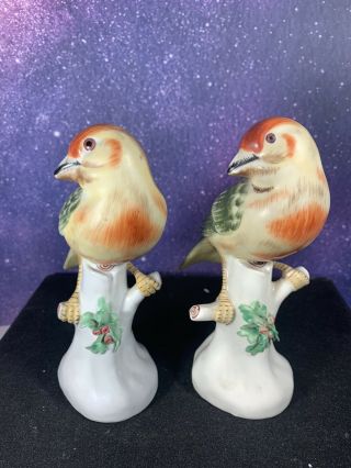Vintage Mottahedeh Porcelain Saffron Finch Bird Figurines Italy 2