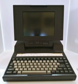 Vintage Toshiba T3100/20 Portable Personal Computer Laptop -