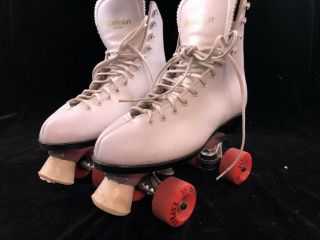 Vintage Dominion Canada White Roller Skates Women 