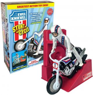 Wind Up And Go Extreme Evel Knievel Stunt Cycle With Energizer Launcher