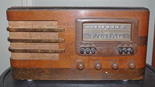 Vintage Westinghouse Wr - 272 Art Deco Am/shortwave Radio With Magic Eye Tube
