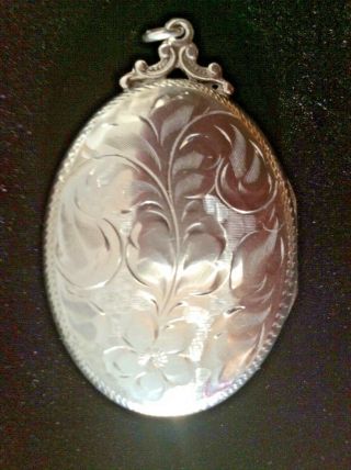 Large 2” Vintage Hallmark Sterling Silver Hinged Photo Locket Engraved Flowers