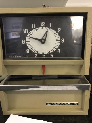 Vintage Cincinnati Time Punch Clock With Keys