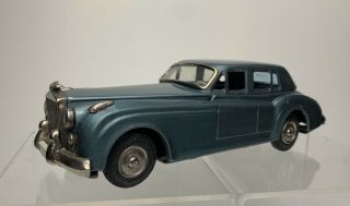 Vintage Yonezawa Japan Tin 1960 Rolls Royce Silver Shadow 8.  5” Toy Friction Car