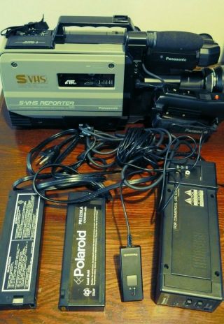 Vintage Panasonic S - Vhs Reporter Ag - 450 Analog Camcorder With Hard Case