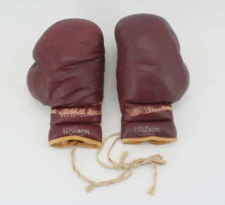Wilson H1116 Vintage 16oz Red Leather Boxing Gloves Made In Usa Pair Display Euc
