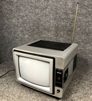 Vintage 9” Rca Colortrak Portable Tv 1983 Model Ejr 291s Good In Euc