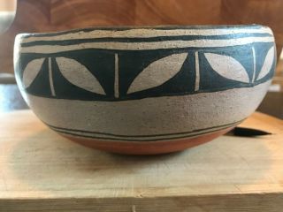 Vintage 1940’s Santo Domingo Kewa Pueblo Indian Dough Pottery Native American