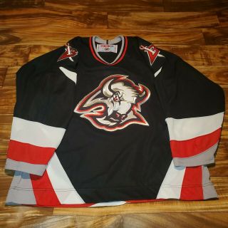 Vintage Buffalo Sabres Ccm Jersey Size Xl Nhl Hockey Stitched Goat Head