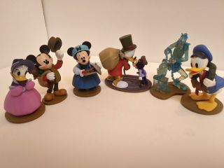 Disney Store Mickey’s Christmas Carol 6 Figurine Playset
