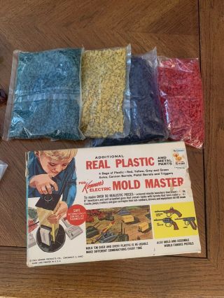 Vintage Kenner Mold Master Rare Refill Plastic For Toy Injector Mid Century Mod